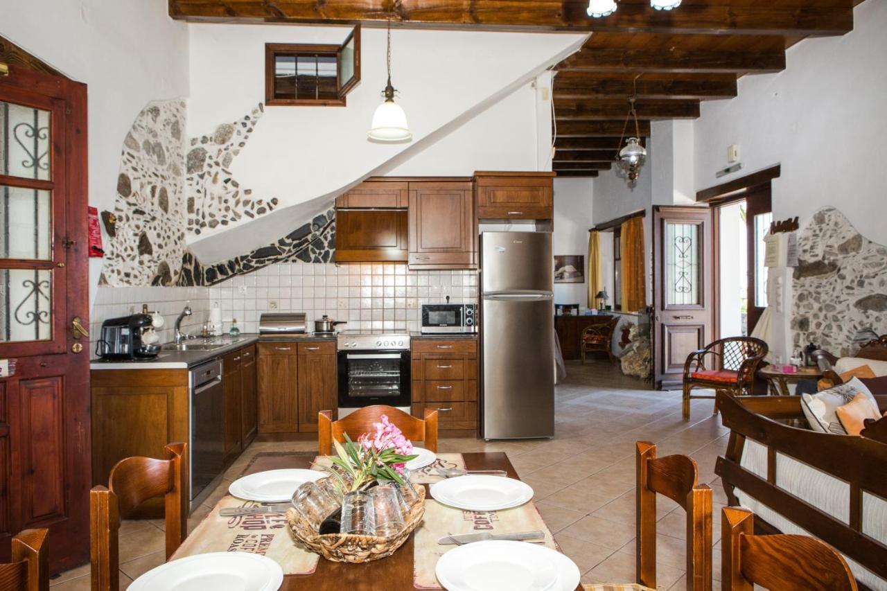 Pericles Beach Villa Kissamos Exterior photo
